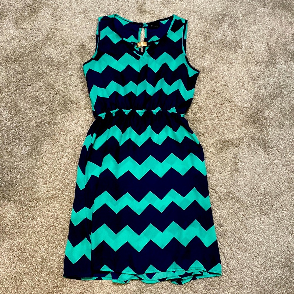 Bold Print Sleeveless Summer Dress